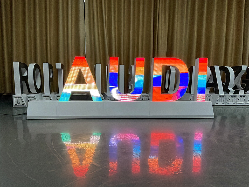 Free Splicing LED Letter Display for Event Using 